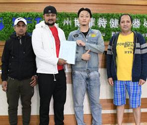 肇庆端州客户在本地采购健身器材